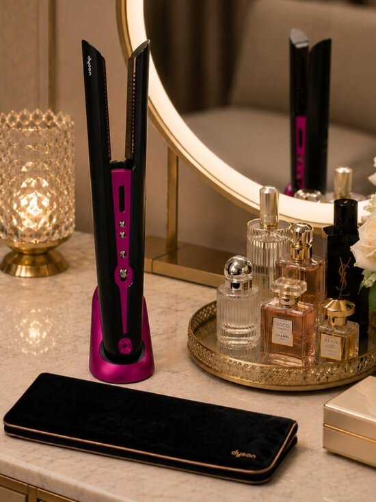 Dyson Corrale Cordless Option Black Nickle Fuchsia Flexing Plates Flat Iron main image 4